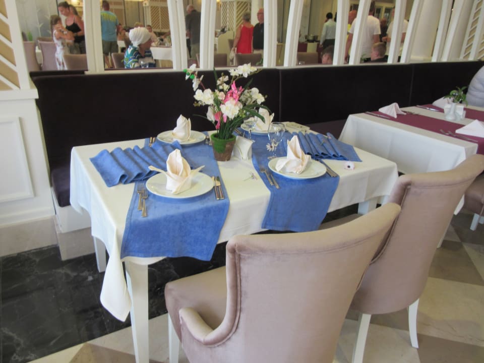 Restaurant Mary Hotel Side