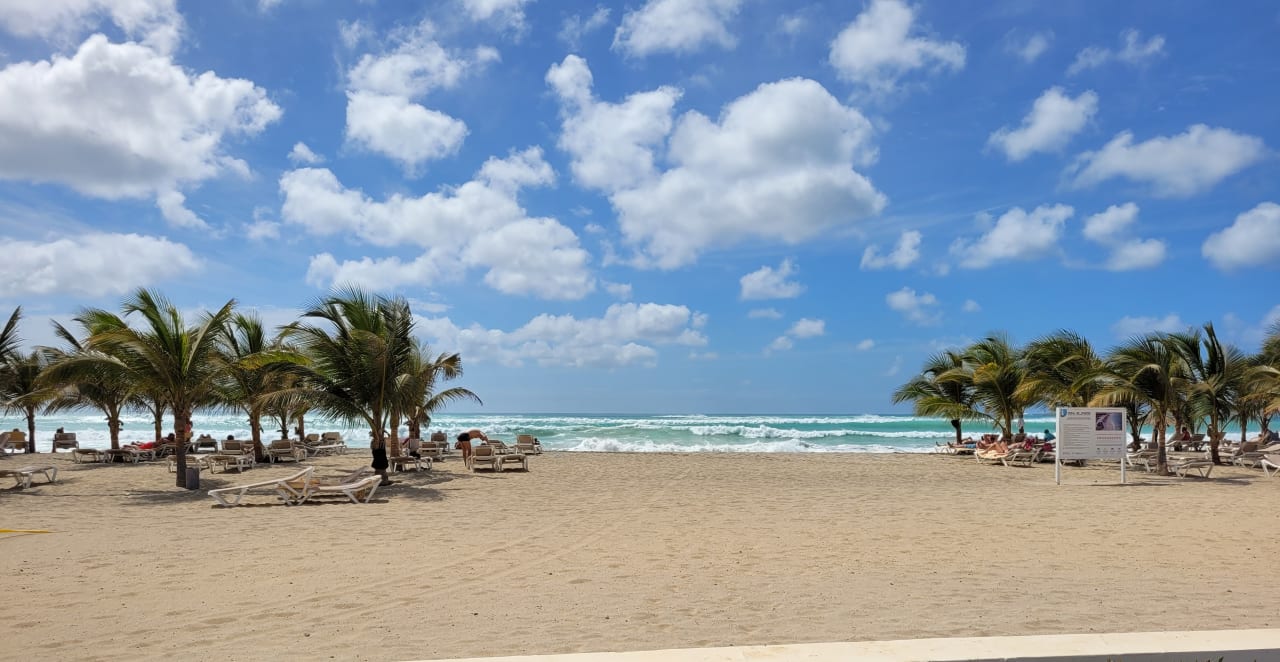 Strand Hotel Riu Karamboa