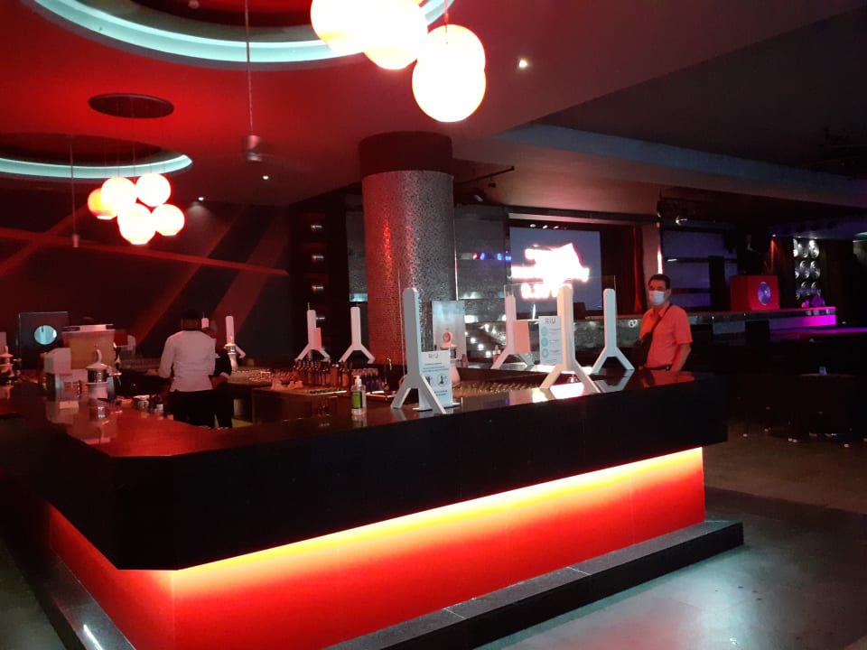 Gastro Hotel Riu Republica - Adults only