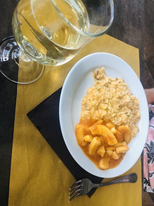 Gastro Club Esse Roccaruja