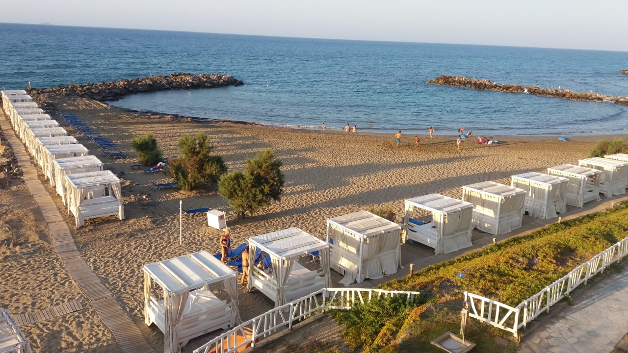 Strand Knossos Beach Bungalows Suites Resort & Spa