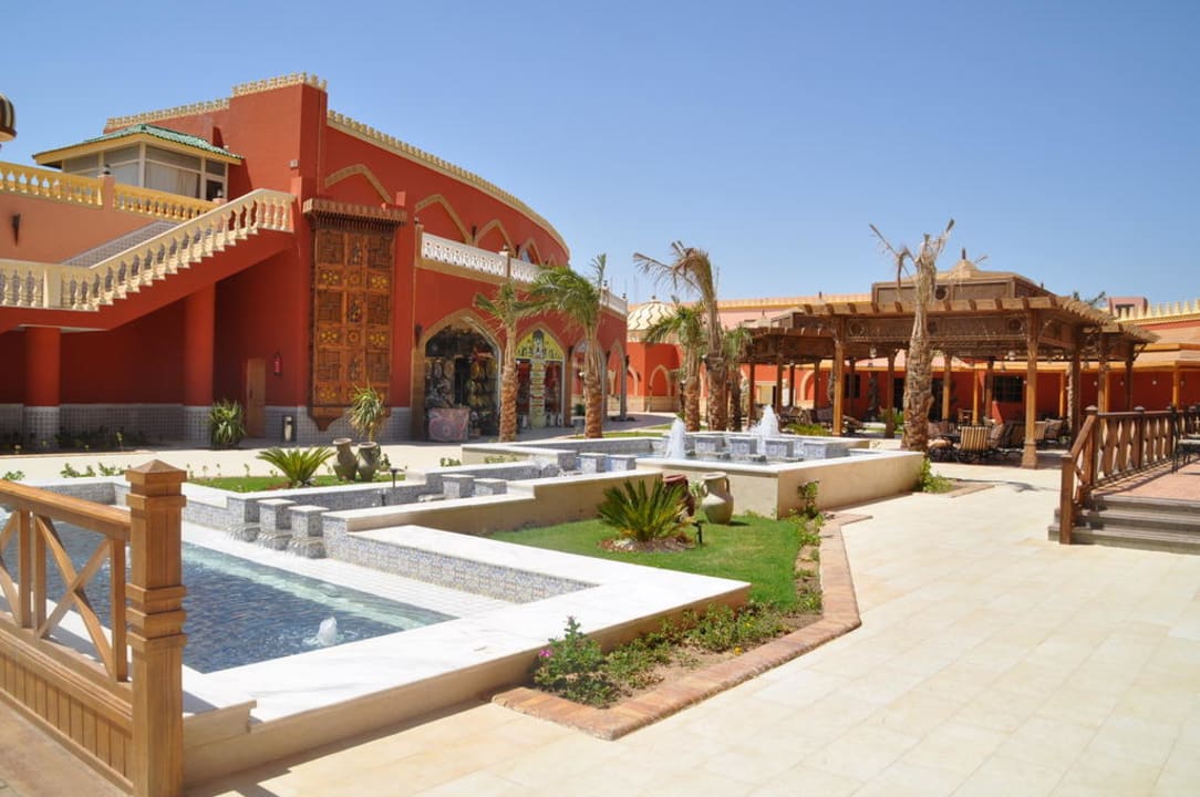Hier gehts zum Chinesen Pickalbatros Alf Leila Wa Leila Resort - Neverland Hurghada