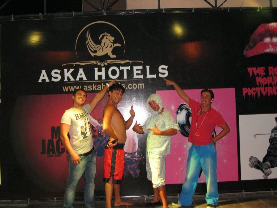Команда аниматоров Aska Hotel Just in Beach