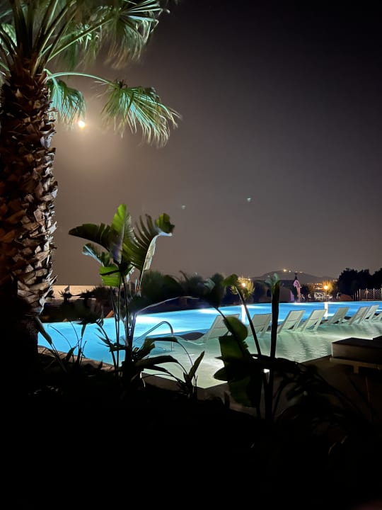 Pool Pegasos Deluxe Beach Hotel