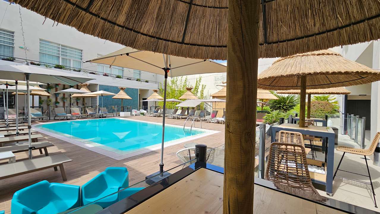 Pool Hotel Novotel Avignon Centre