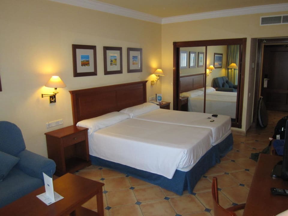 Bett H10 Playa Meloneras Horizons Collection