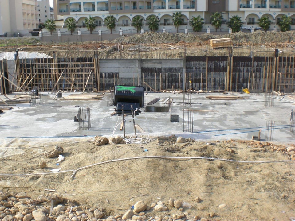 17. November 2012 Dream World Resort & Spa