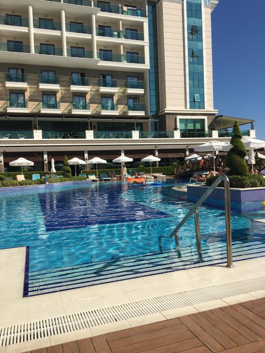Pool Luna Blanca Resort & Spa