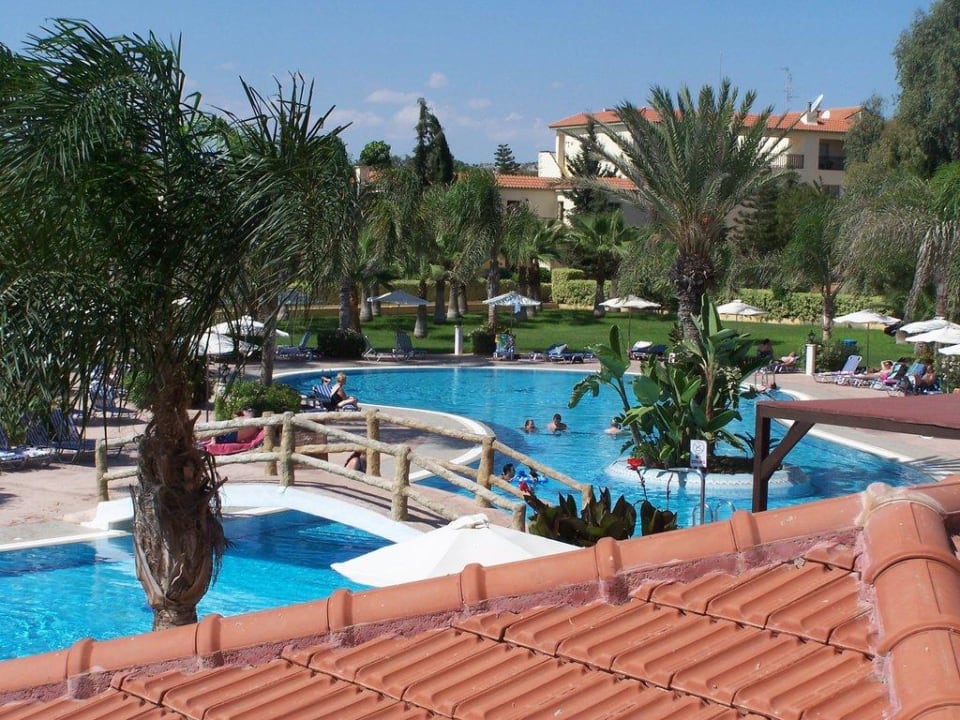 Außenpool von oben Nelia Sea Breeze