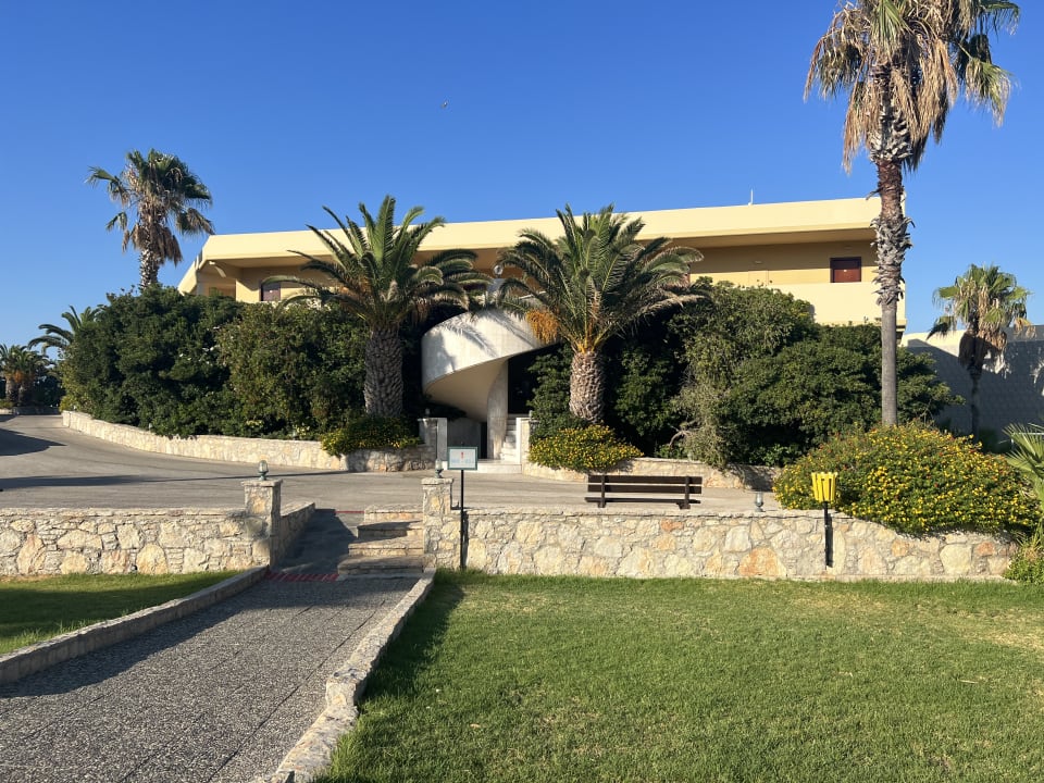 Gartenanlage Hotel Kalithea Horizon Royal