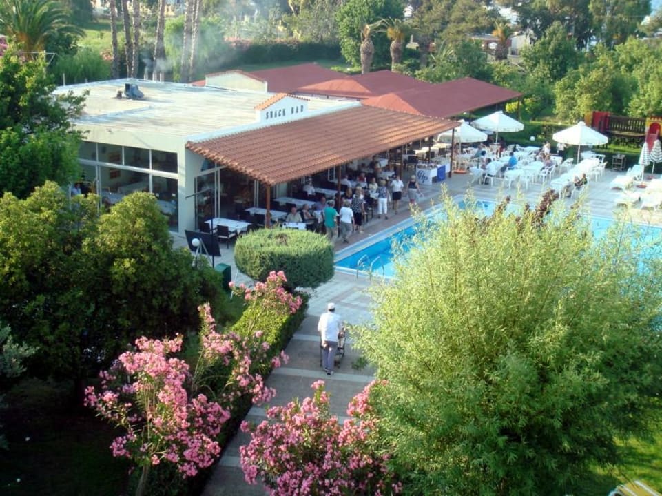 Pool Restaurant Continental Palace