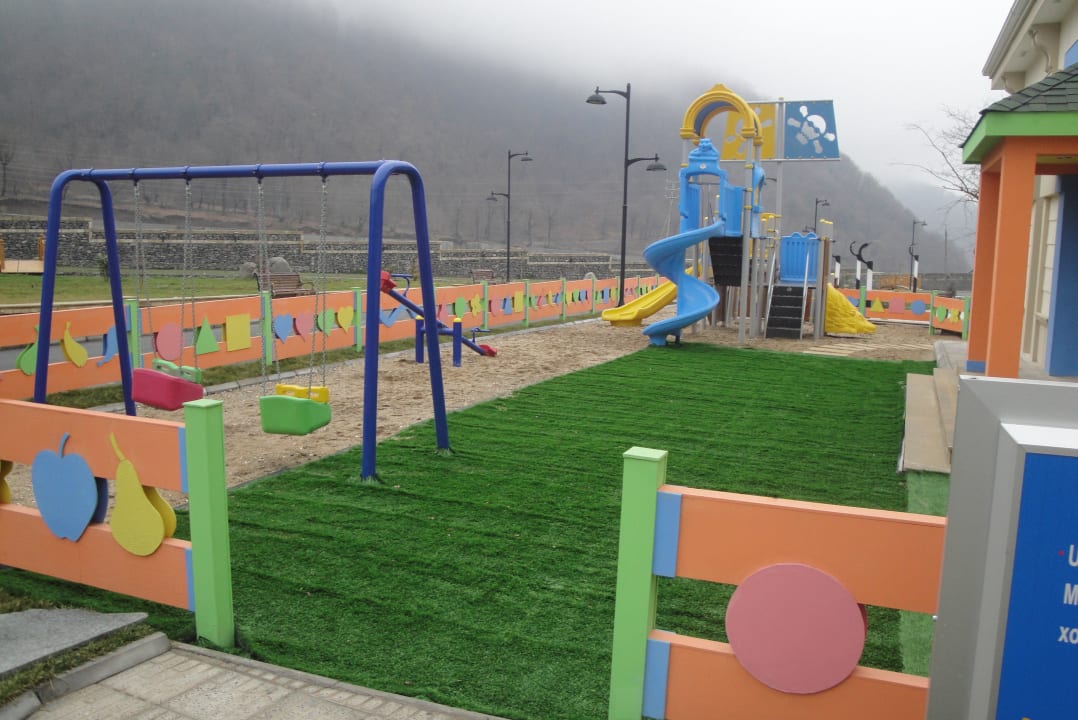 Outdoor Kindergarden Qafqaz Resort Hotel