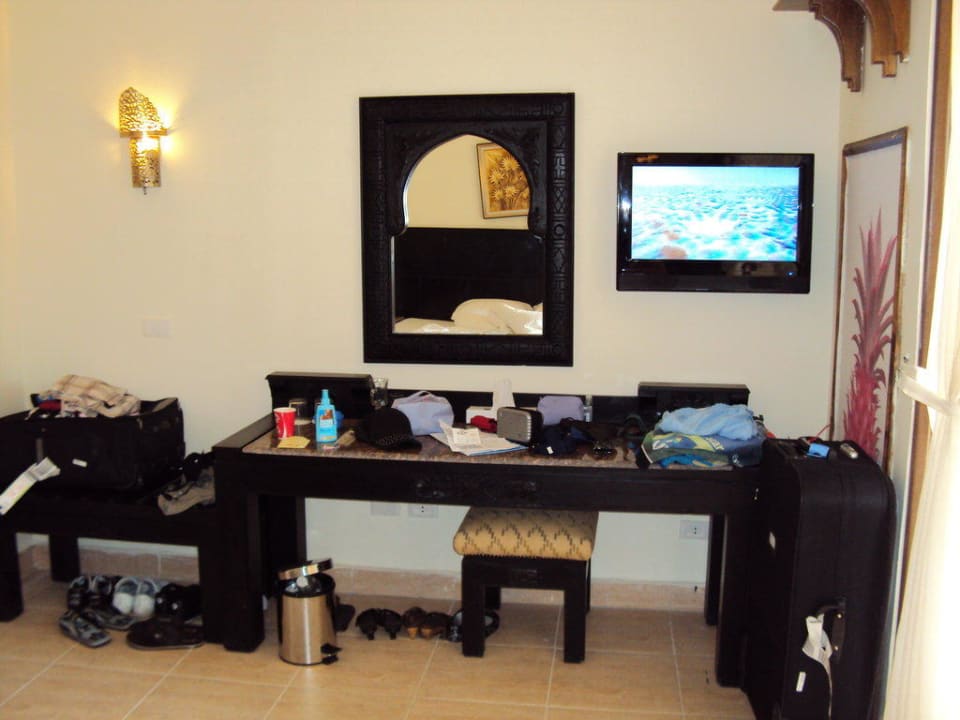 Zimmer vom Bett aus Pickalbatros Jungle Aqua Park Resort - Neverland Hurghada