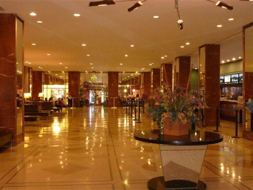 Hotel Lobby New York's Hotel Pennsylvania
