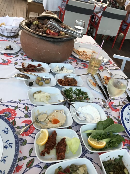 Gastro Xanadu Resort Hotel