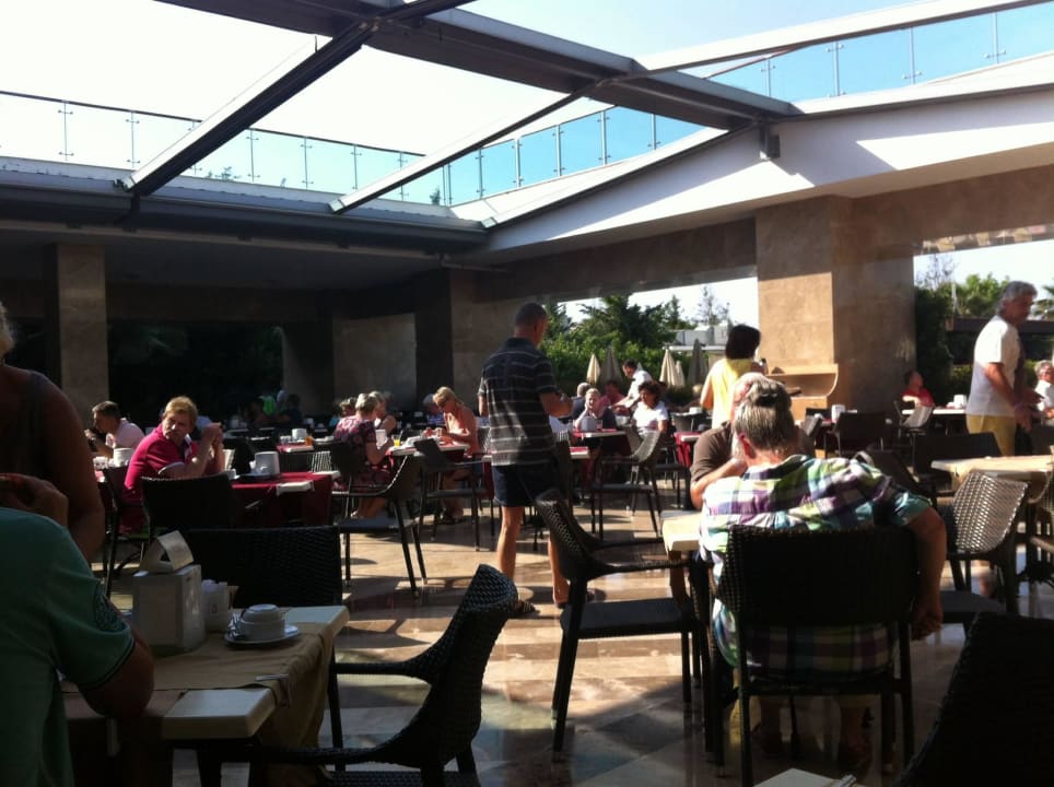 Frühstücksterrasse für alle Mahlzeiten  Sentido Trendy Verbena Beach