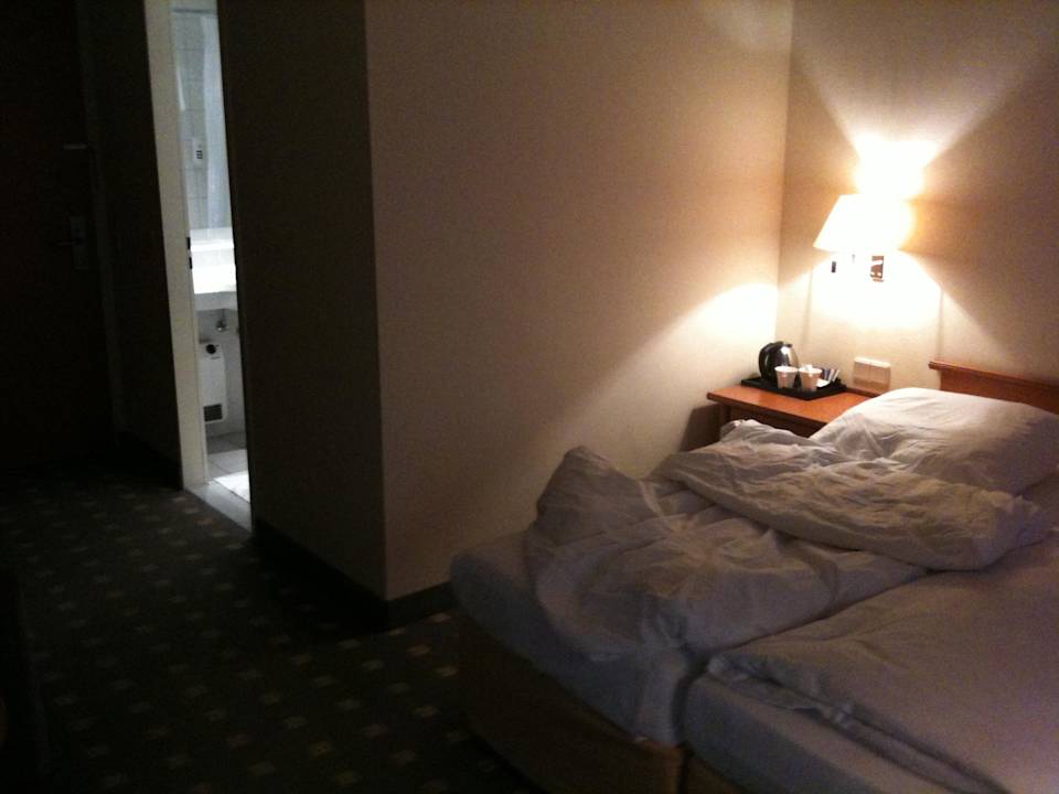 Doppelzimmer Leonardo Hotel Hamburg Airport