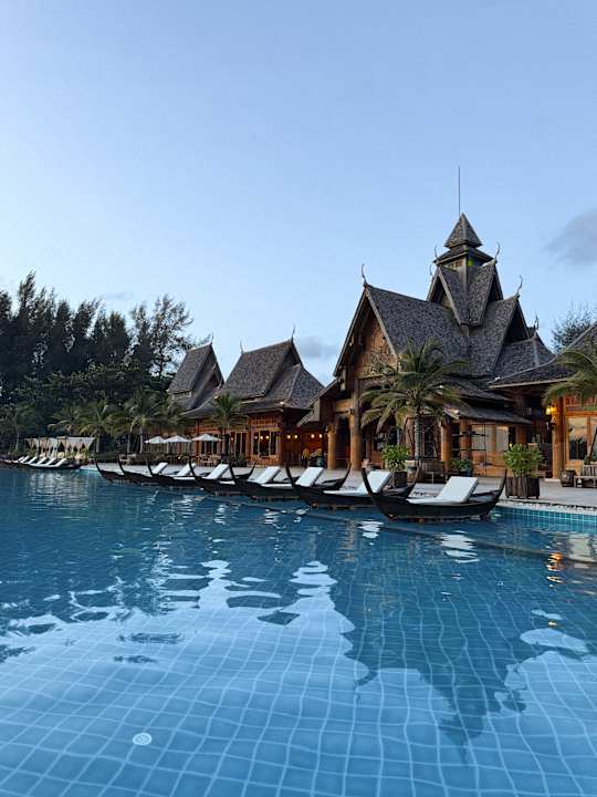 Pool Santhiya Phuket Natai Resort & Spa