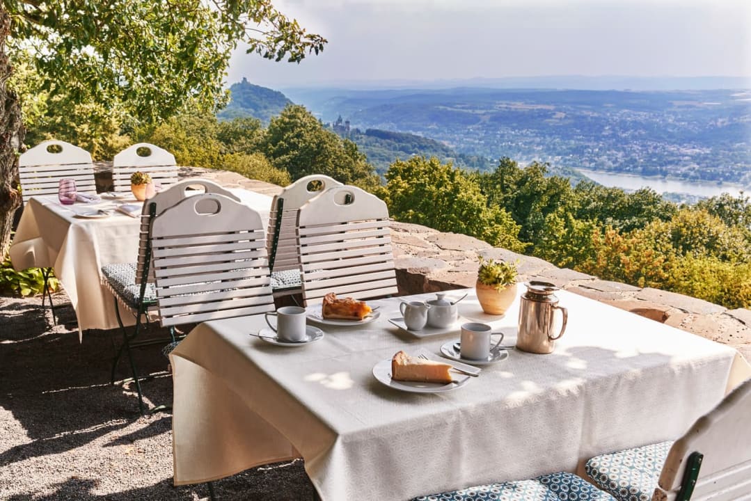 Gastro Steigenberger Icon Grandhotel Petersberg