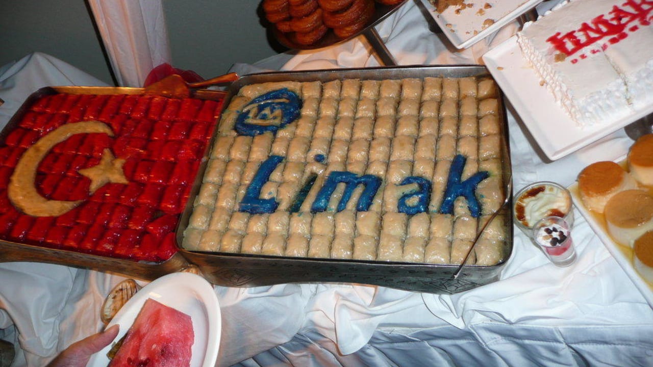 30. August Gala Limak Lara Deluxe Hotel & Resort