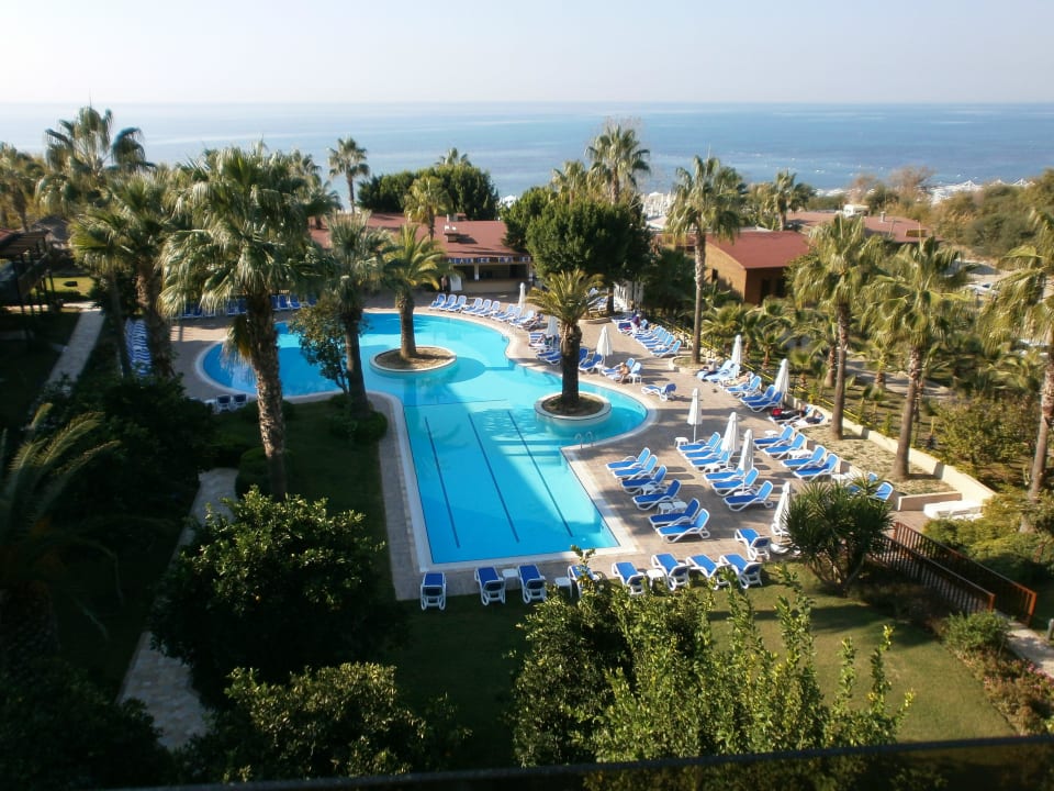 Pool Hotel Grand Side