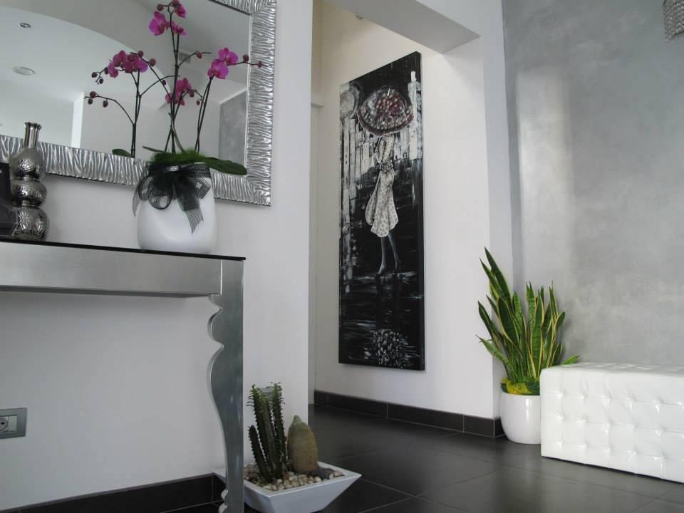 Elegante hall per accogliere tutti gli ospiti Hotel Gimmi