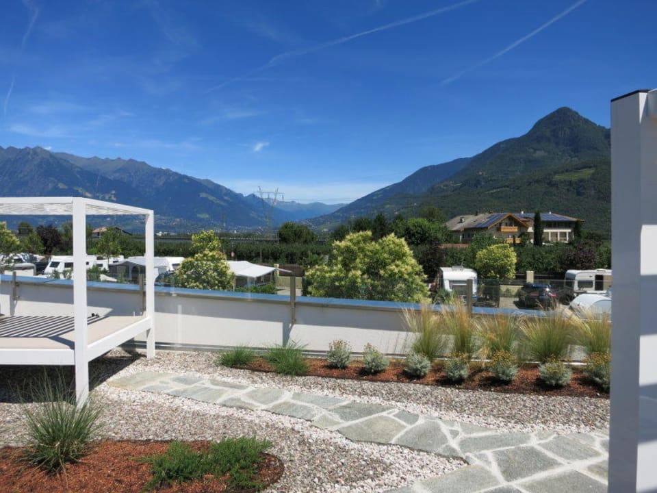 "Ruhe"-Terrasse Schlosshof Charme Style Hotel Resort