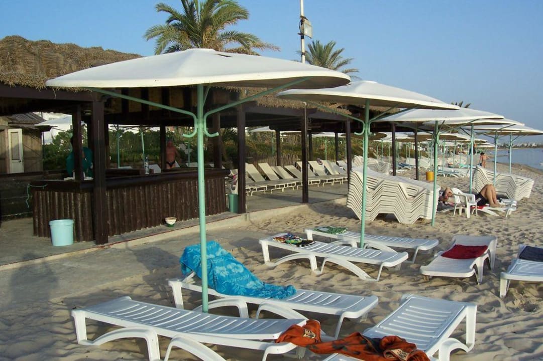 Strandbar Hotel El Mouradi Skanes Beach
