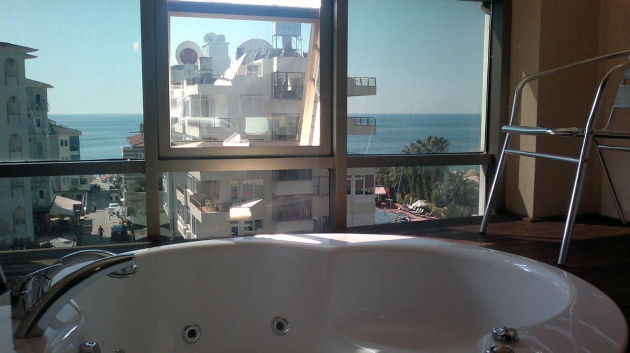 Ausblick Tac Premier Hotel & Spa