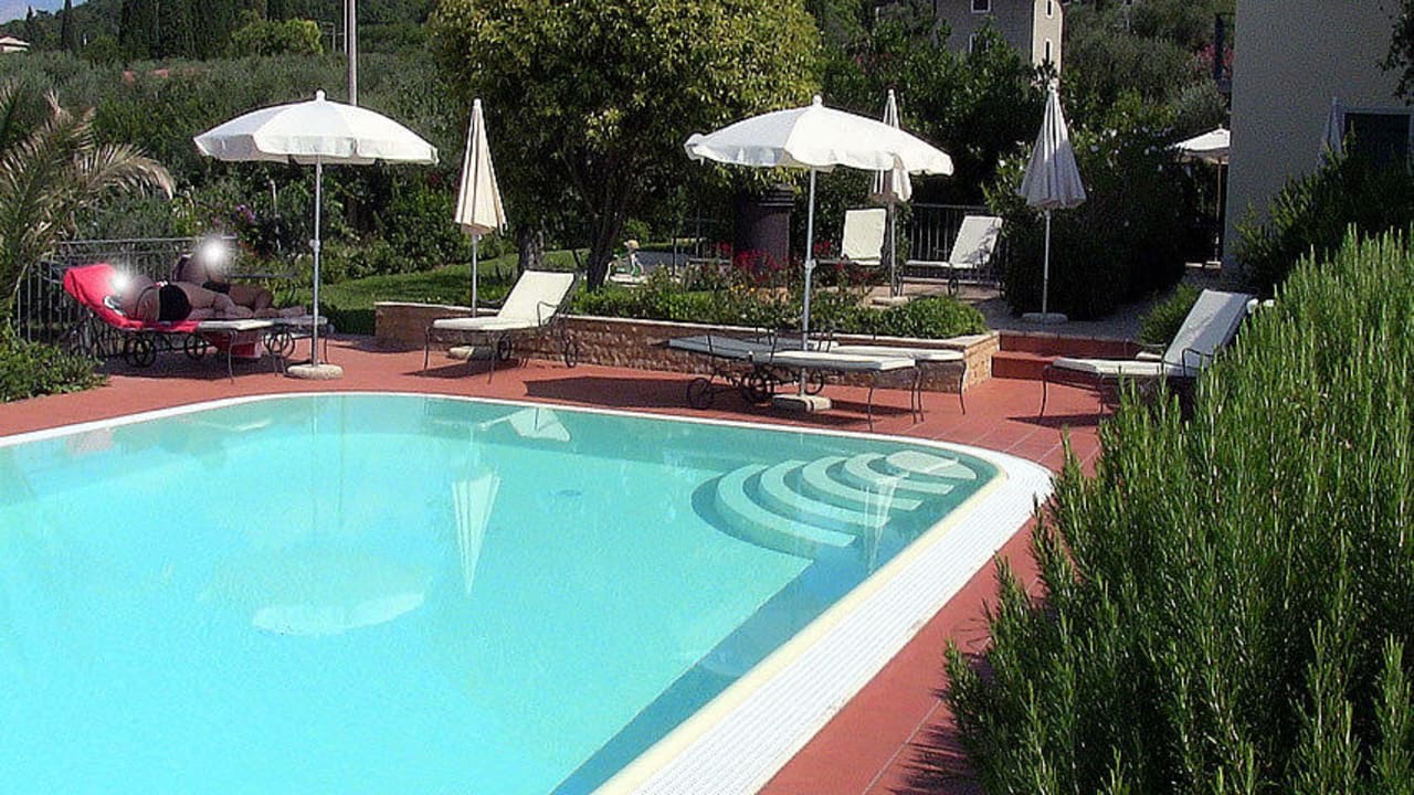 Piscina  Agriturismo B&B Soleluna