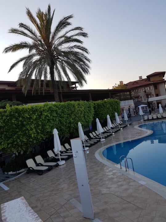 Pool Club Grand Side