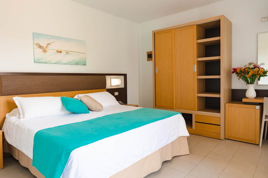 Zimmer Riva Marina Resort - CDSHotels