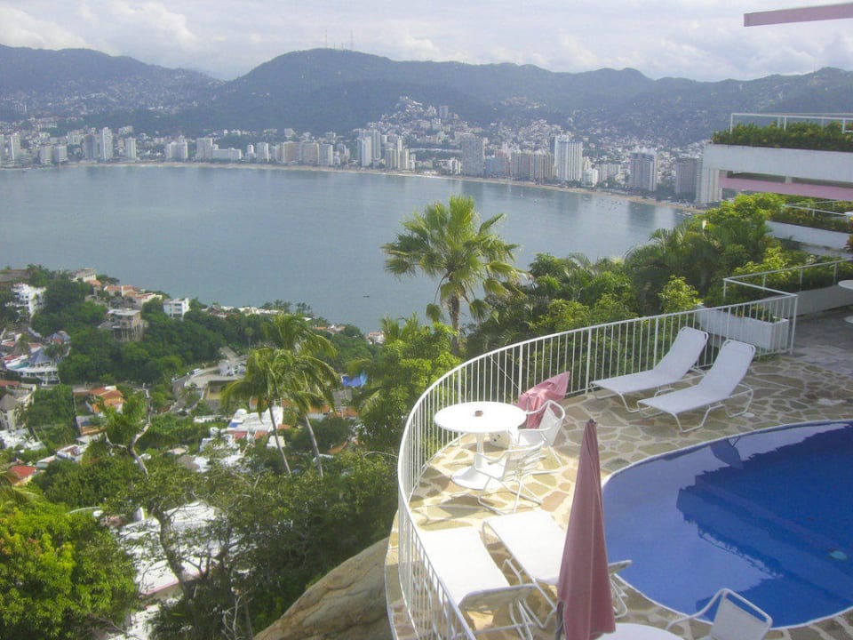 Blick vom Zimmer auf die Bucht von Acapulco Hotel Las Brisas
