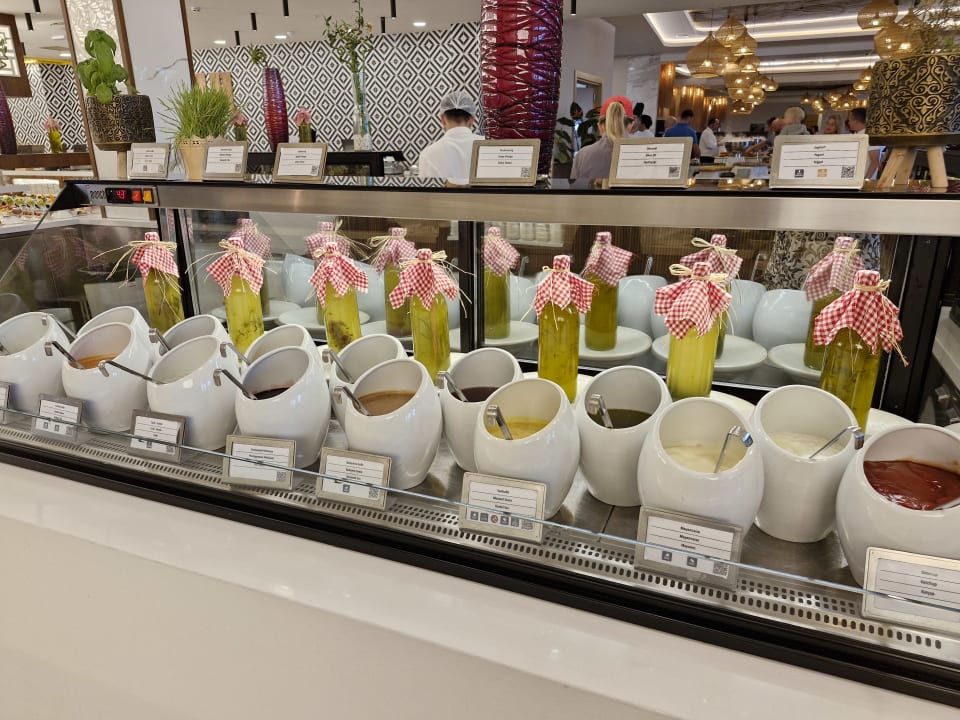 Gastro Jacaranda Luxury Resort