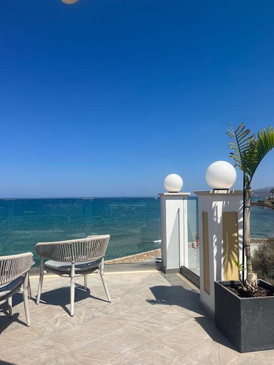 Ausblick Alexander Beach Hotel & Village Resort