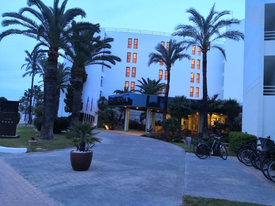 Außenansicht allsun Hotel Sumba
