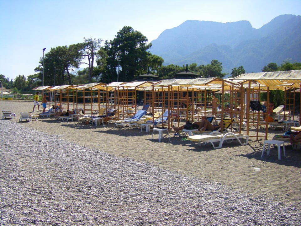Plage de l'hotel Kimeros Park Holiday Village