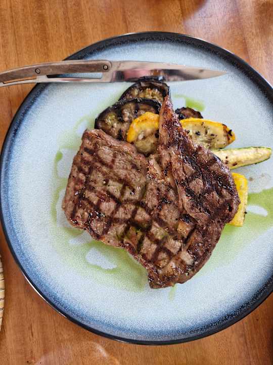 Gastro Alila Hinu Bay