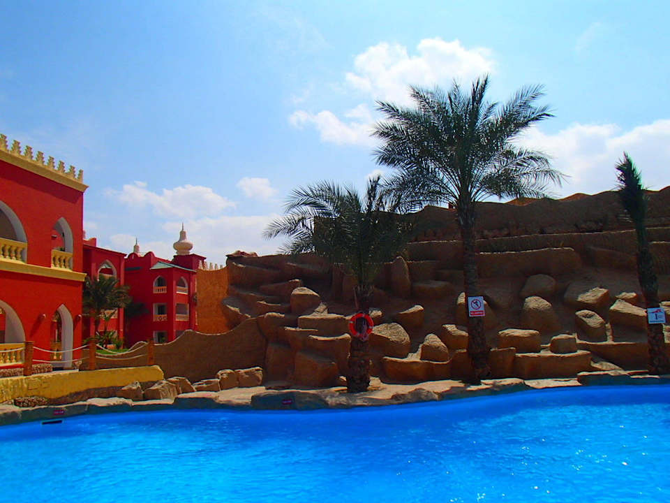 Бассейн Pickalbatros Alf Leila Wa Leila Resort - Neverland Hurghada