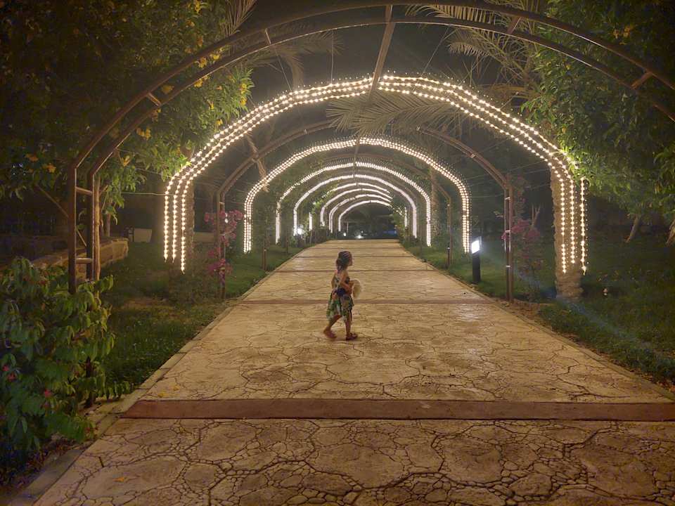 Außenansicht Malikia Resort Abu Dabbab