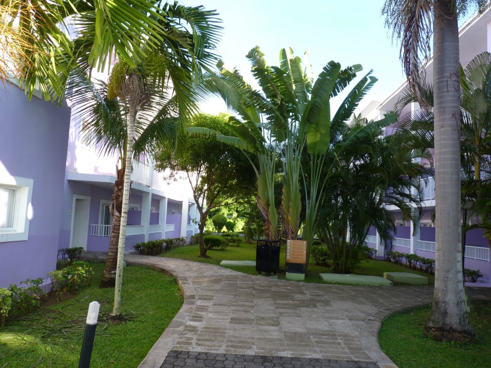 Weg zu den Häusern Hotel Riu Negril