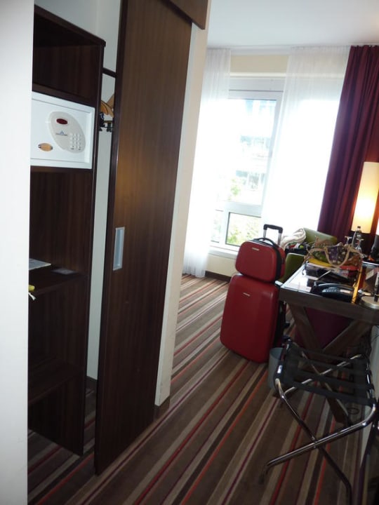 Zimmereingang Leonardo Hotel Berlin