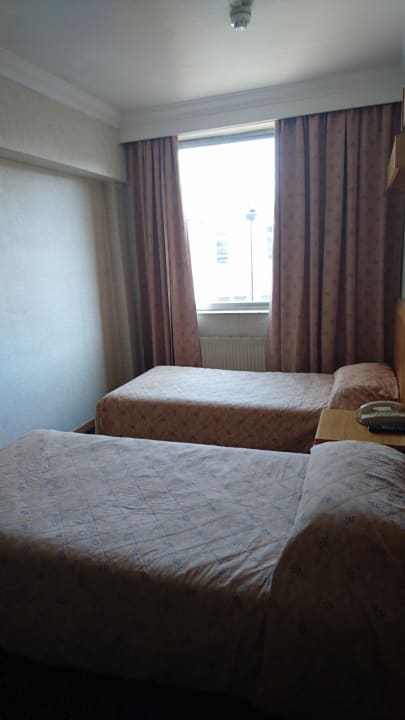 Zimmer Hotel Royal National
