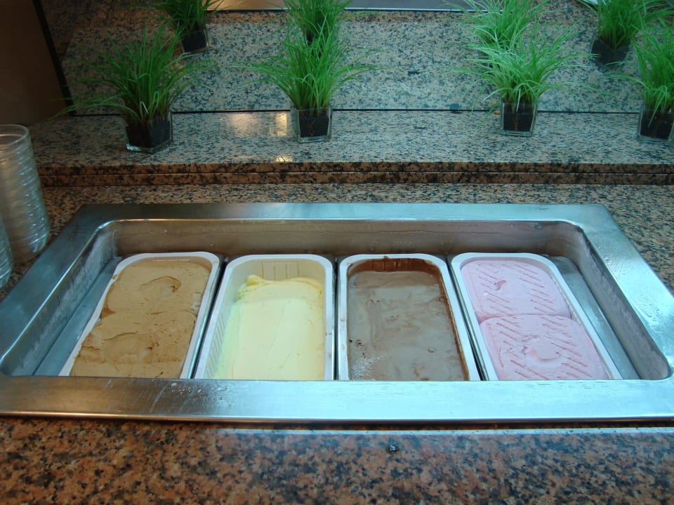 Nachspeise Eis allsun Hotel Lago Playa Park