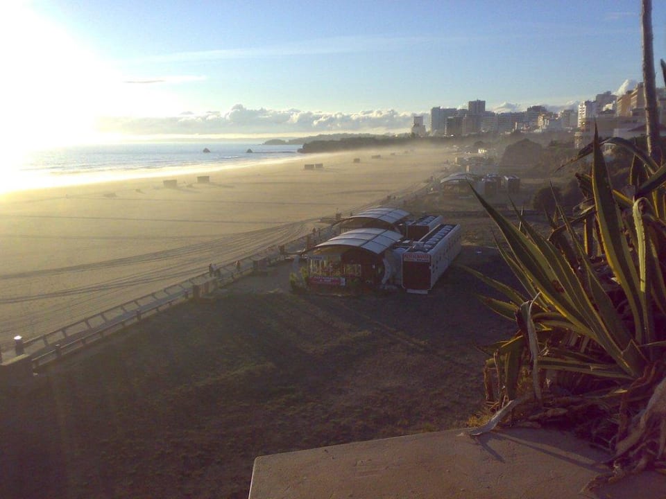 Schöner Sandstrand NH Marina Portimão Resort