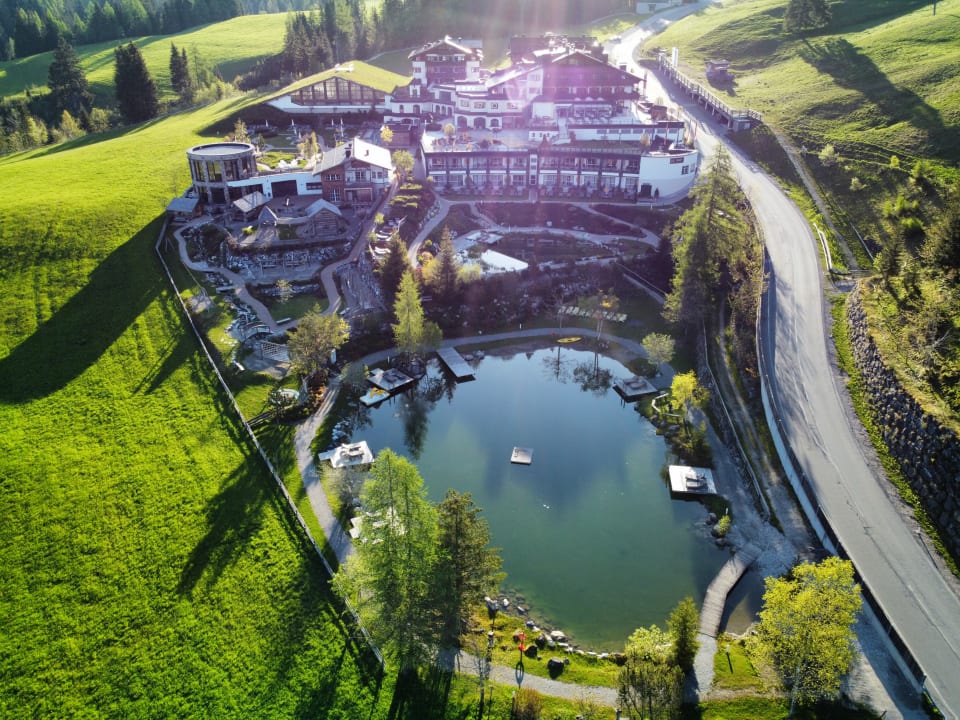 Außenansicht Übergossene Alm Resort