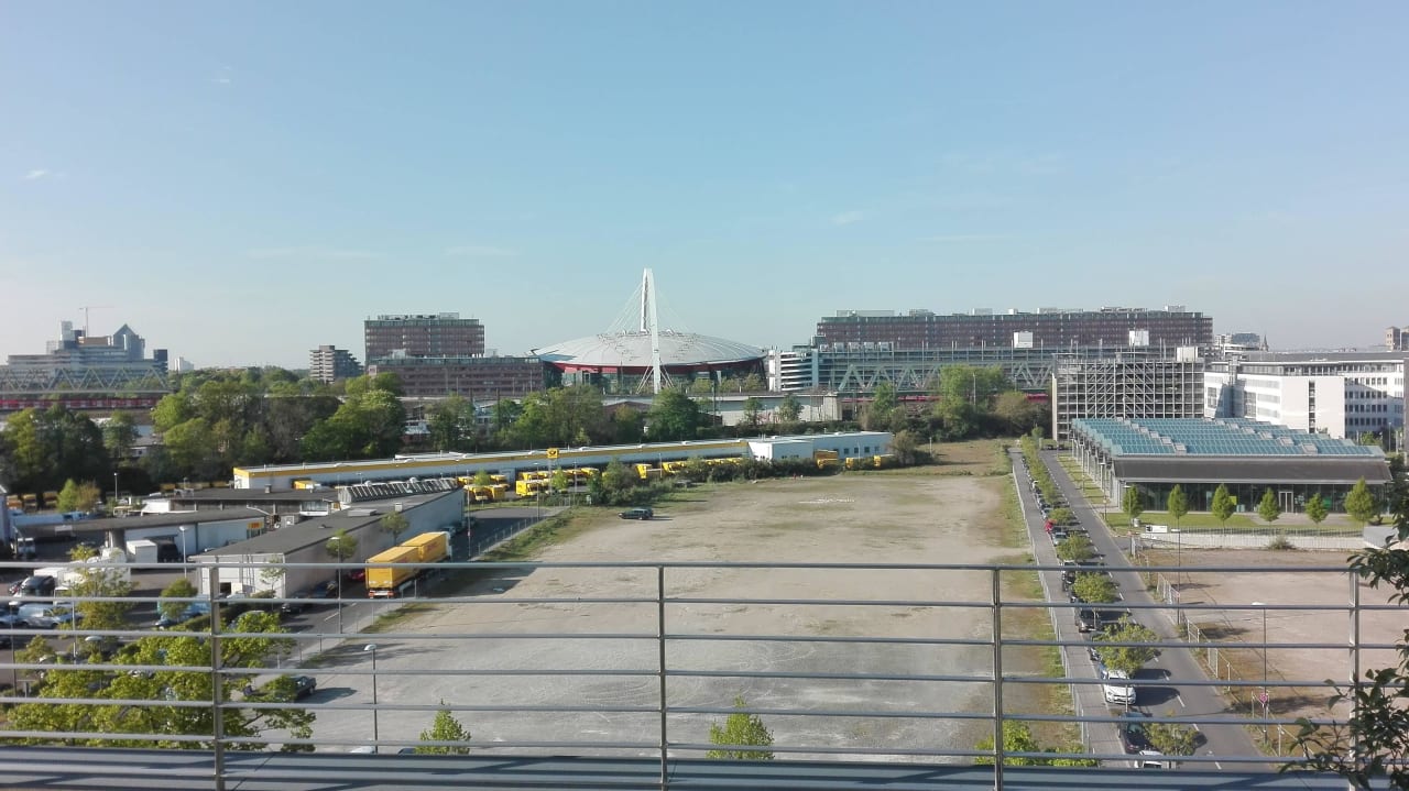 Aussicht Richtung Lanxess Arena Radisson Blu Hotel Köln
