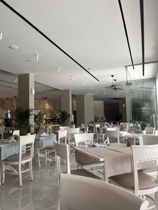 Gastro Vantaris Luxury Beach Resort