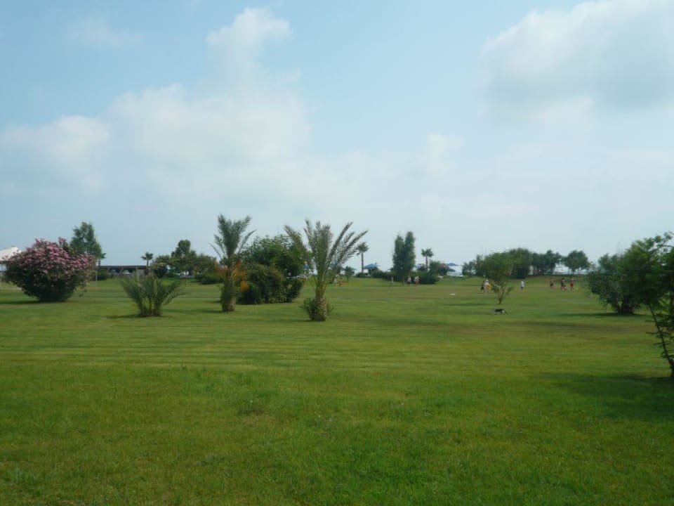 Территория отеля Kaya Belek Hotel