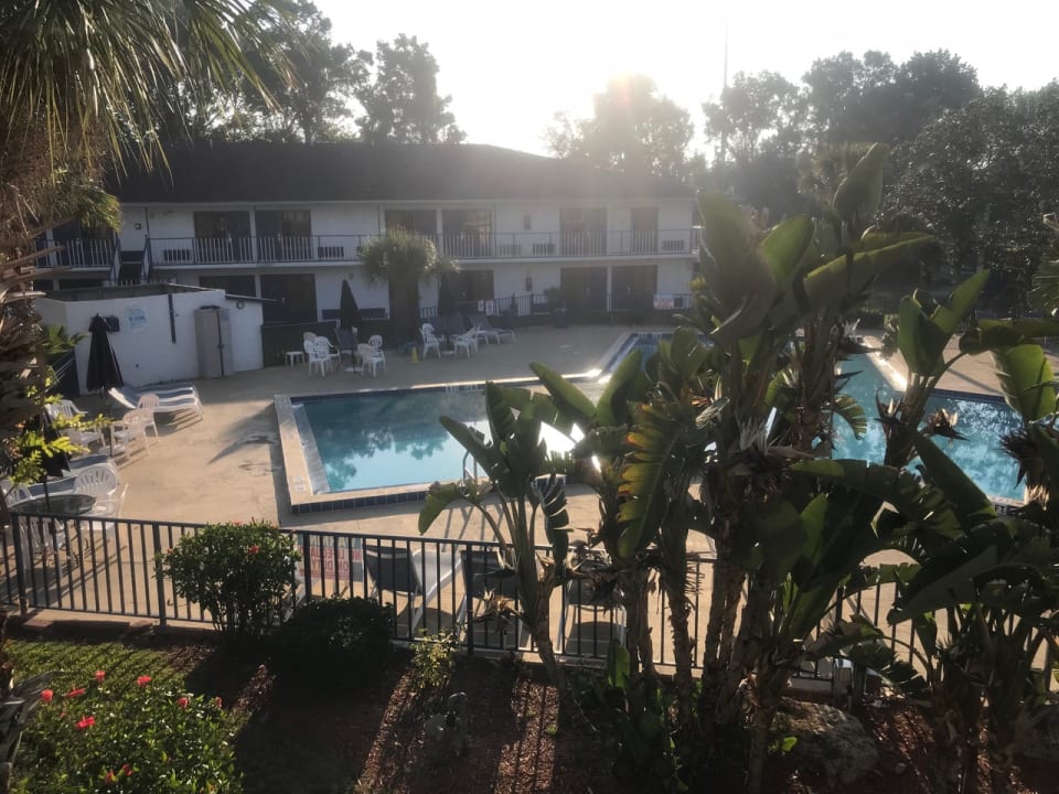 Pool Hotel Rodeway Inn Maingate